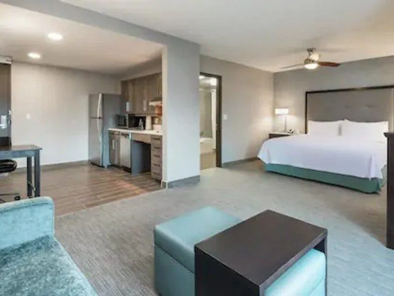 Homewood Suites By Hilton Ottawa Airport