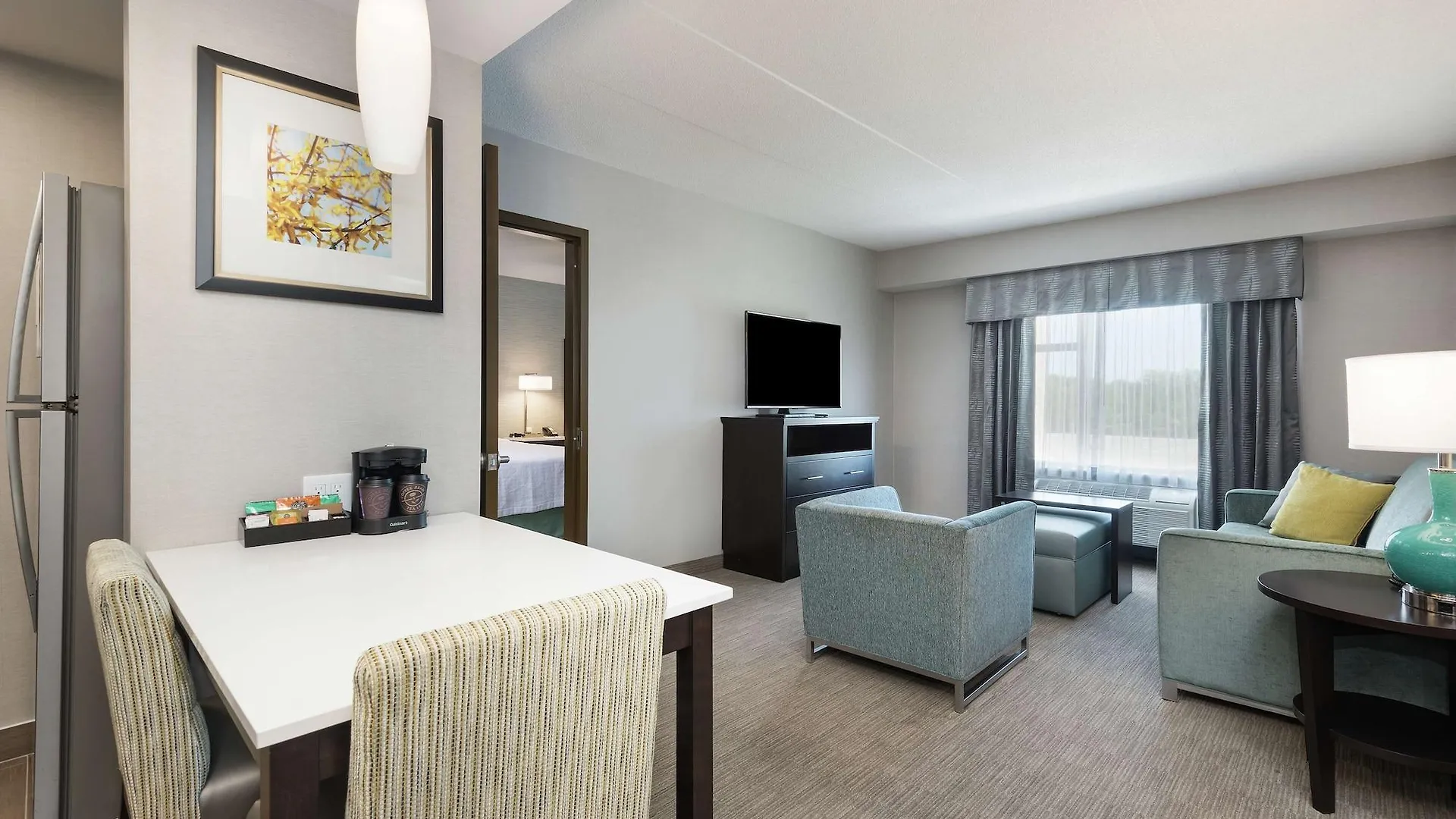 Homewood Suites By Hilton Ottawa Airport Hotel